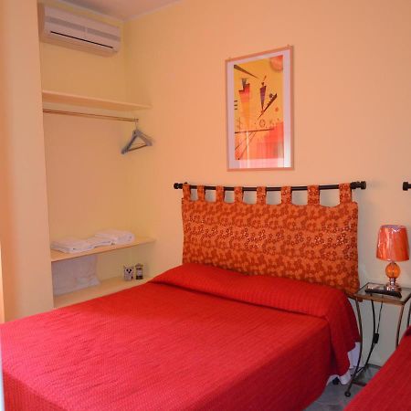 A Casa Di Carla Bed & Breakfast Terni Exterior photo