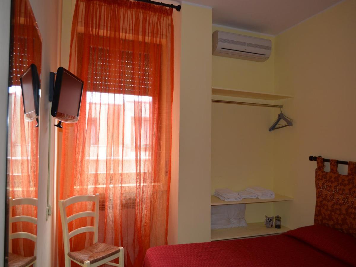 A Casa Di Carla Bed & Breakfast Terni Exterior photo